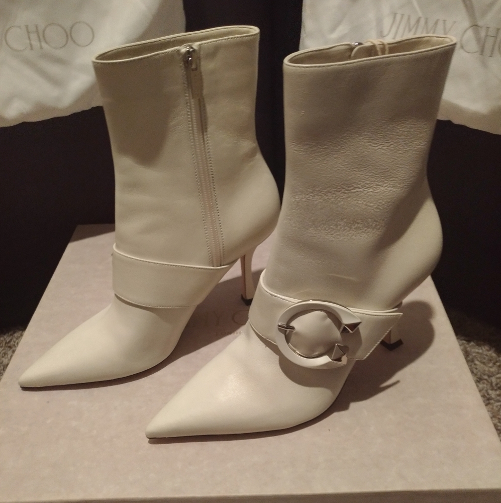 JIMMY CHOO Boots Latte NWB